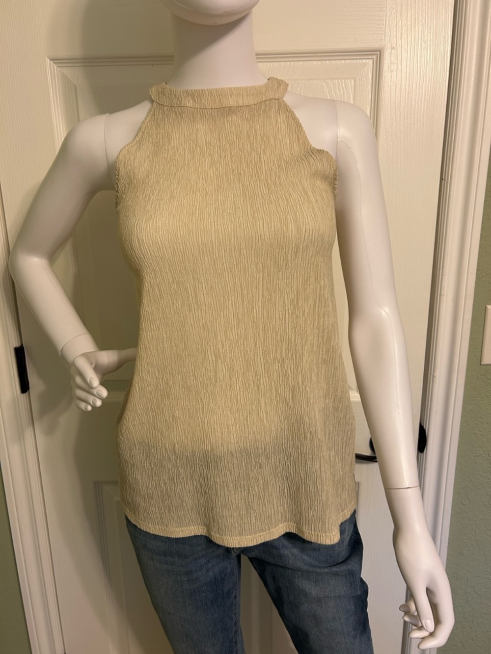 LOFT Cream Halter-Style Sleeveless Textured Tank
